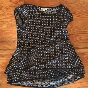 A pea in the pod maternity top